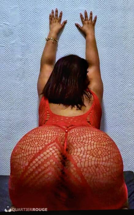 Safira Queen (Photo)