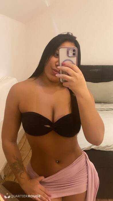 Lari Morais (Photo)