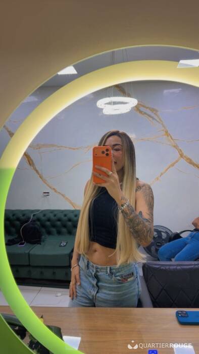 Larissa (Photo)