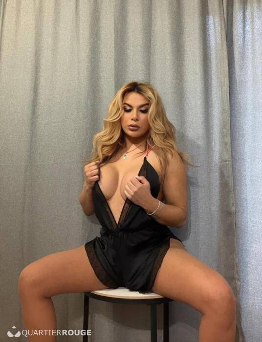 Pamela caliente (Photo)