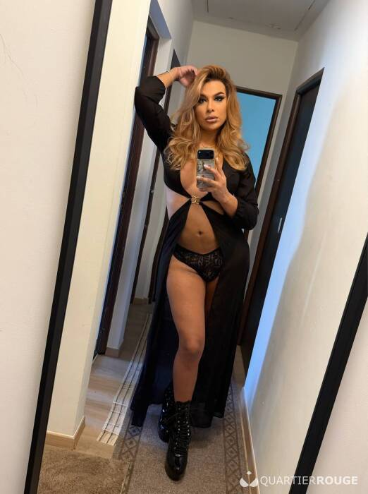 Pamela caliente (Photo)