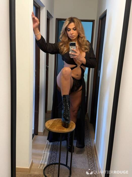 Pamela caliente (Photo)