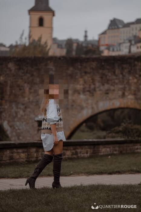 Deva (Photo)