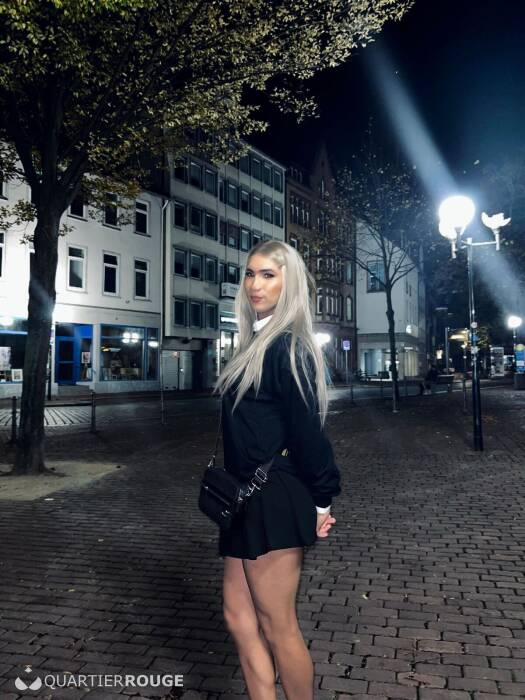 IVONNY (Photo)