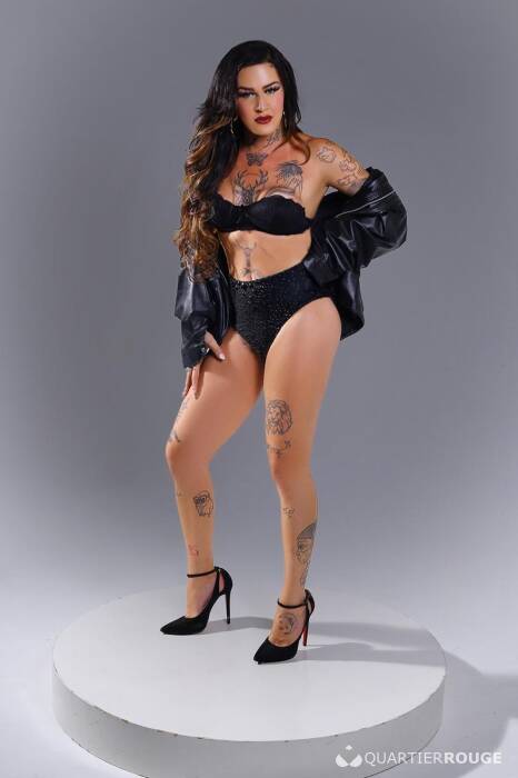 Tábata lins (Photo)