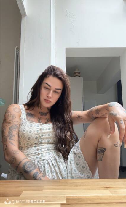 Tábata lins (Photo)