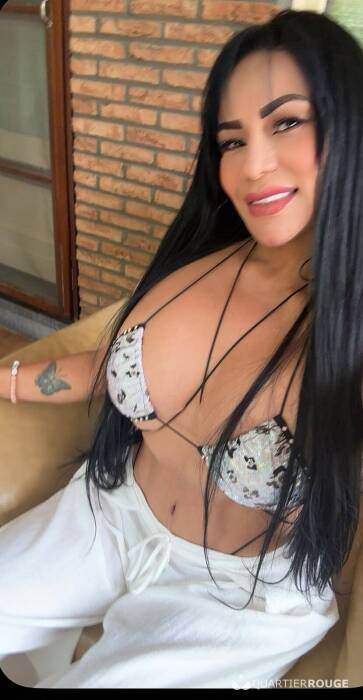 Camila (Photo)