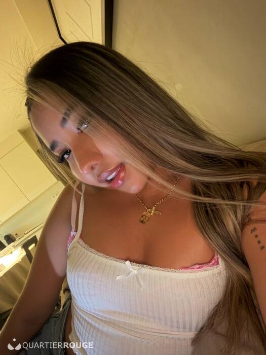 Sara (Photo)