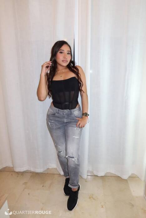 Sara (Photo)
