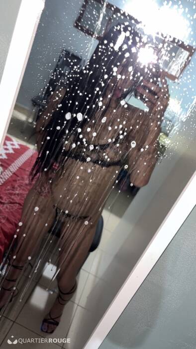 Mayaa (Photo)