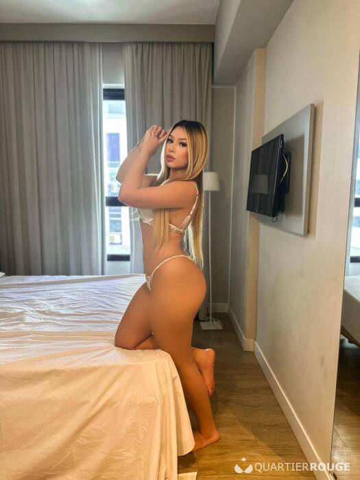 Sabrina chaude (Photo)