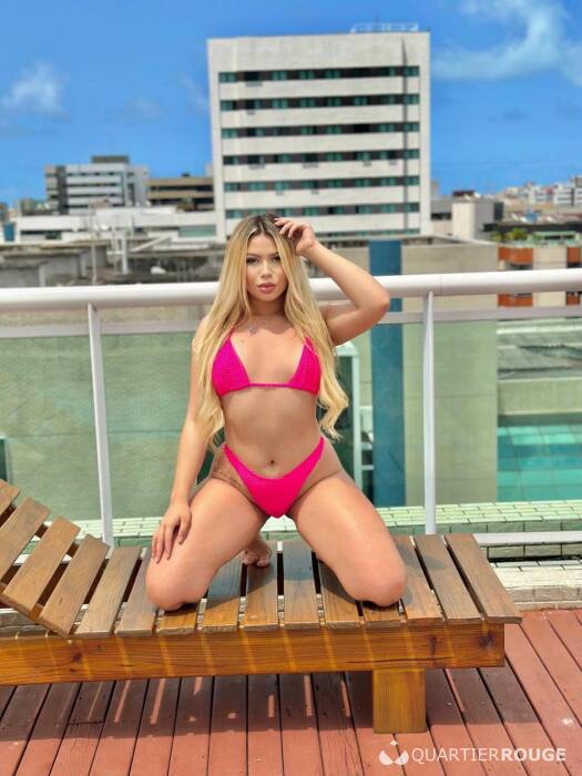 Sabrina chaude (Photo)