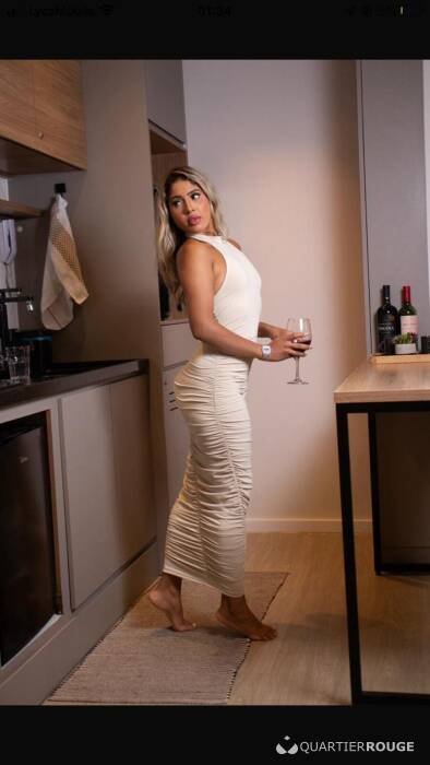 Iona super sexy (Photo)