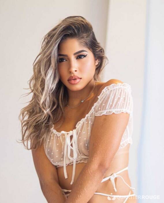 Iona super sexy (Photo)