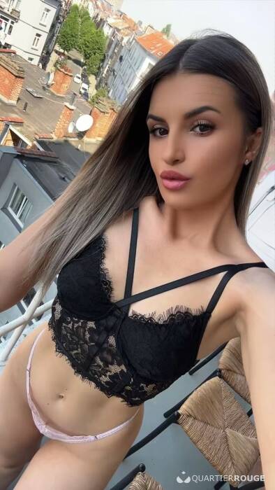 Alexandra (Photo)