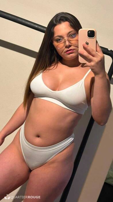 Cleo (Photo)