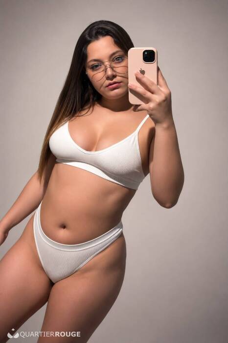 Cleo (Photo)