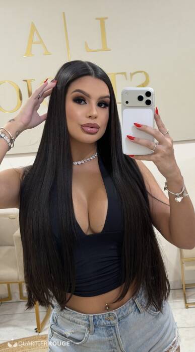 Juliaaa (Photo)