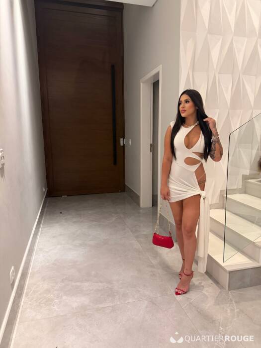 Nicole (Photo)