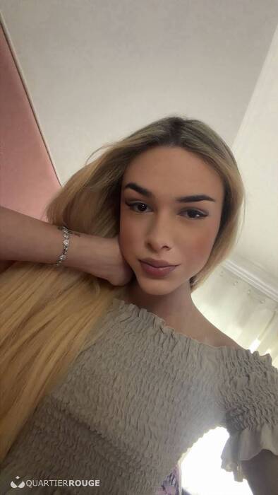 Nicolly (Photo)
