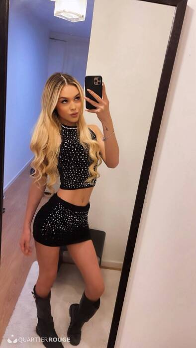 Nicolly (Photo)