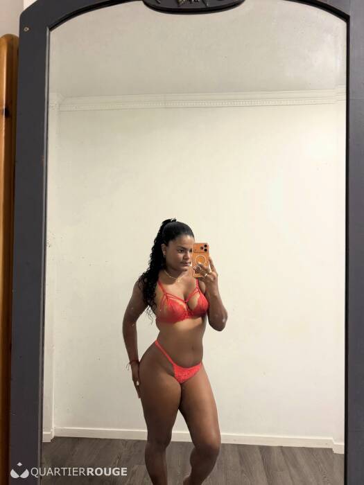 Daniela (Photo)