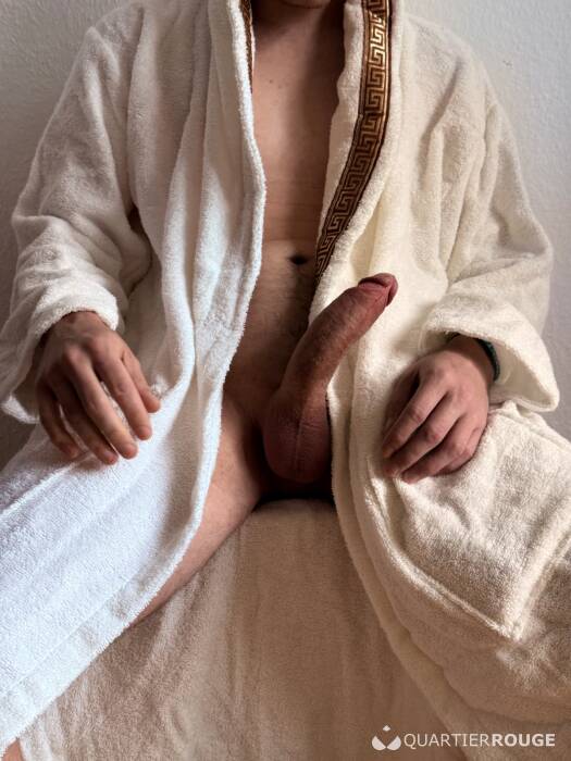 Alexx (Photo)