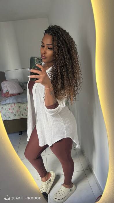 Mirella (Photo)