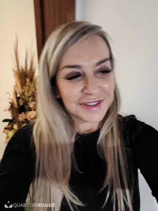 Pietra en bruselas metro Louise (Photo)