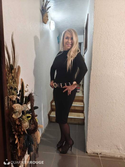 Pietra en bruselas metro Louise (Photo)