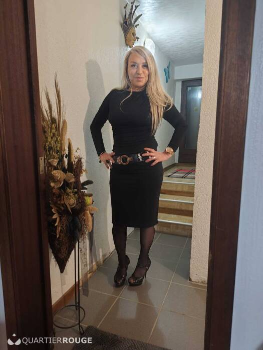 Pietra en bruselas metro Louise (Photo)