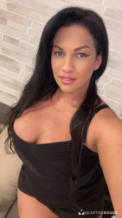 Alexandra Nunys (Photo)