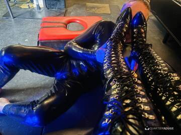 Mistress NAELLE (Photo)