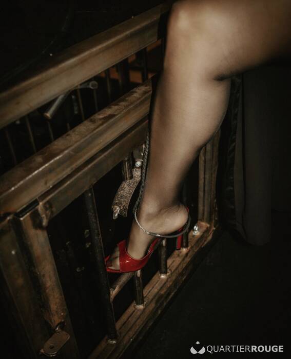 Mistress NAELLE (Photo)