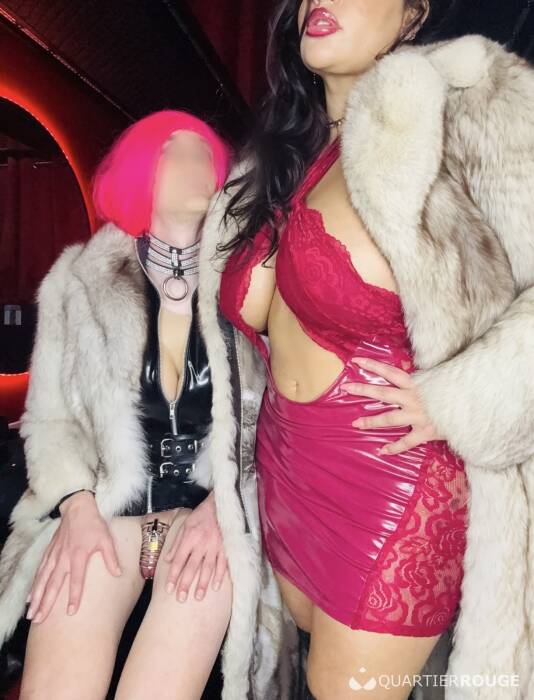 Mistress NAELLE (Photo)