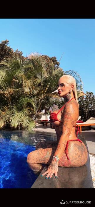 Laura bb (Photo)