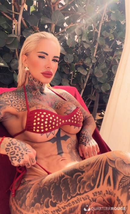 Laura bb (Photo)