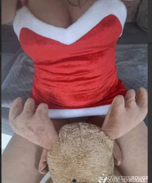 Sandy Tantra (Photo)