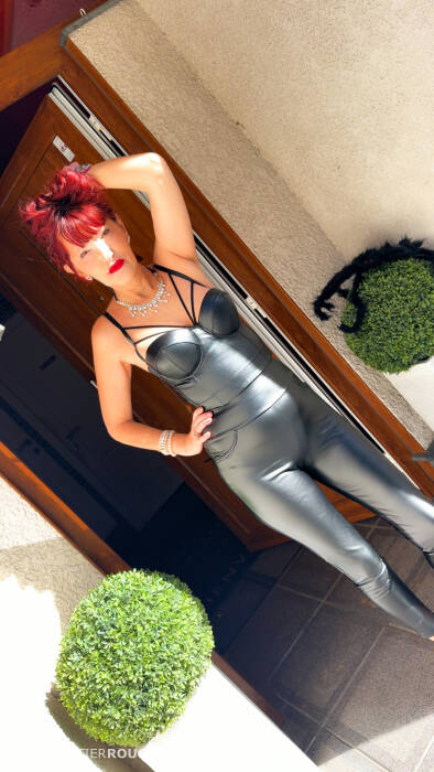 Natalya (Photo)
