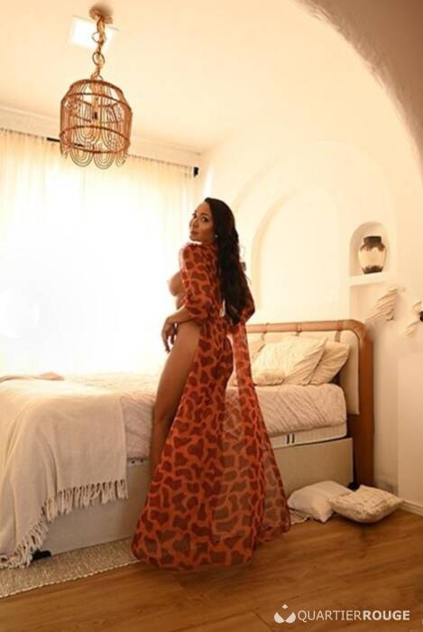 Laura (Photo)