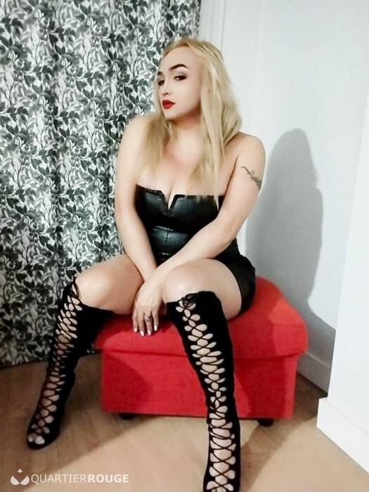 Luna star, chaud transexuelle (Photo)