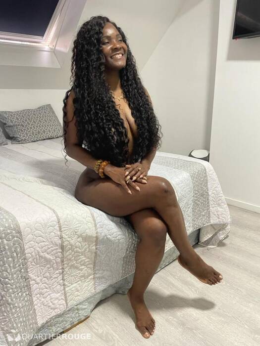 Sharon rosas (Photo)