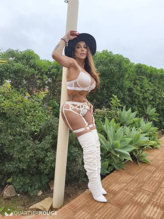 Brunna Vilar (Photo)