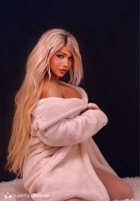 Sofia Party TS (Photo)