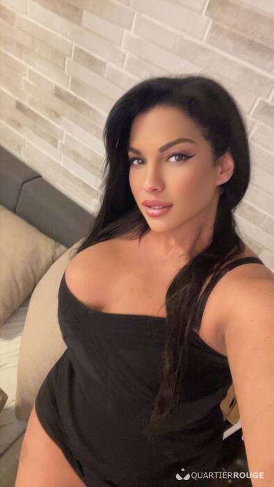 Alexandra Nunys (Photo)