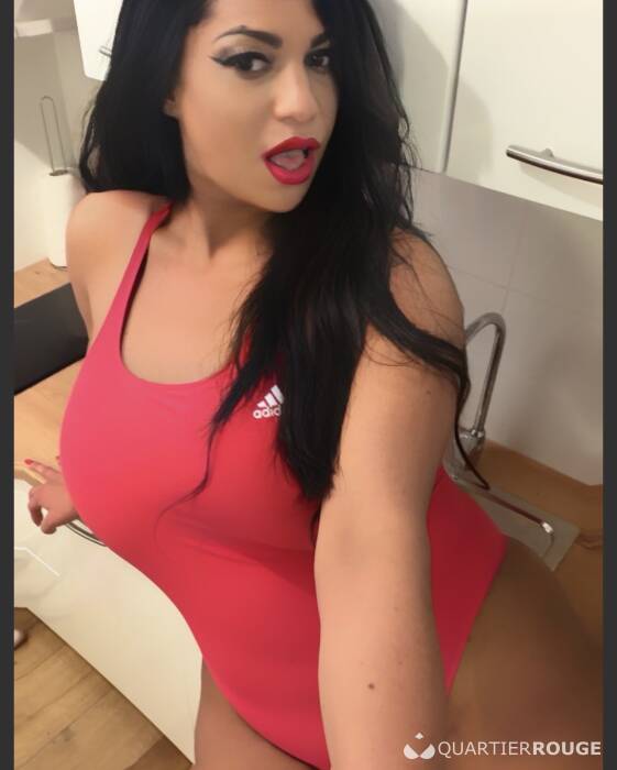 Alexandra Nunys (Photo)