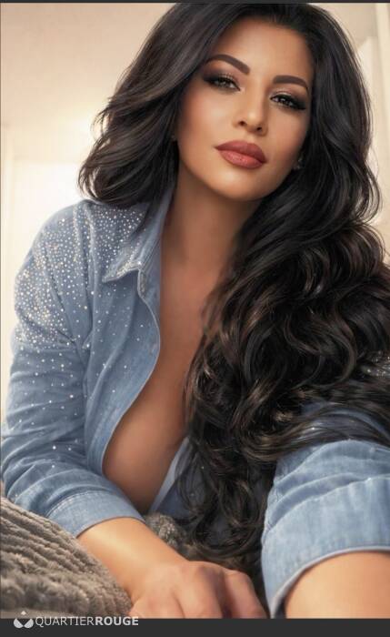 Alexandra Nunys (Photo)