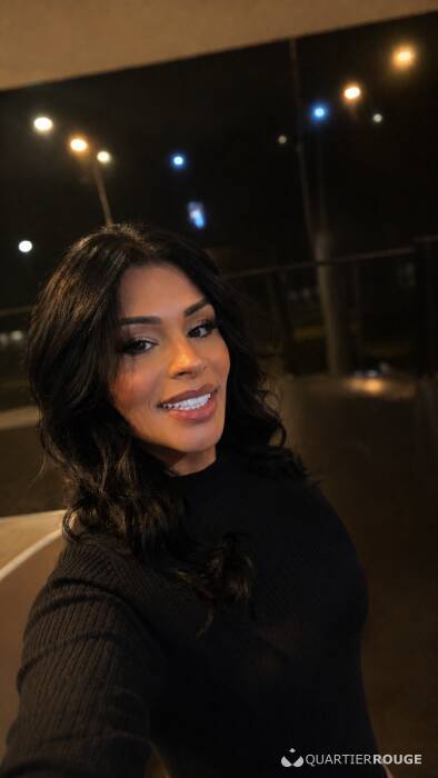 Larissa (Photo)