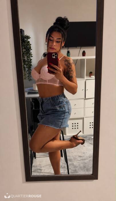 Larissa (Photo)