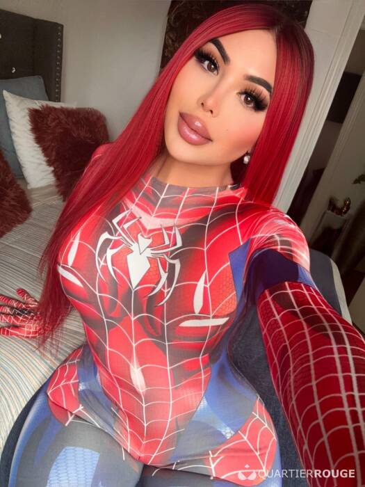MOMMY HONEY (Photo)